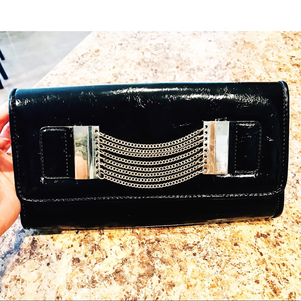 👛Express Black Clutch